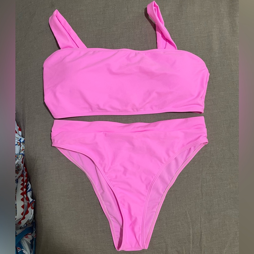 shein light / bright bubblegum solid pink swimsuit - size large